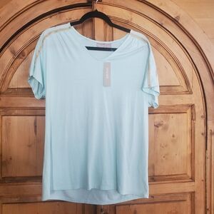 NWT Chico's  Zenergy Aqua Haze Lurex Embellished Short Sleeve Knit Top size 1